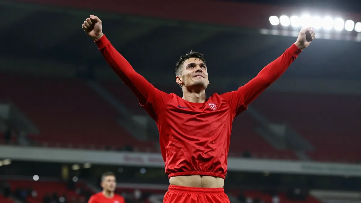Excelsior boekte een overtuigende 0-3 uitzege op Willem II en staat nu vijfde in de Eredivisie met negen punten uit vier...