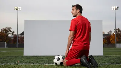 Aanvoerder Kevin Ringeling neemt op 28 oktober afscheid van Excelsior Maassluis in de KNVB-bekerwedstrijd tegen sc...