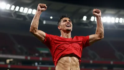 Excelsior behaalde op 29 augustus 2026 een 2-1 overwinning op Sparta in de Eredivisie, met doelpunten van Aymen Sliti en...