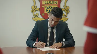 Excelsior bolsters attack by signing striker David Garden