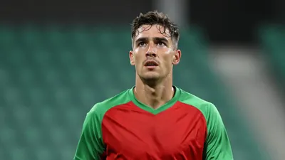 PSV veroverde op zaterdagavond hun eerste Eredivisiezege van de seizoen met 2-1 op bezoek bij Excelsior